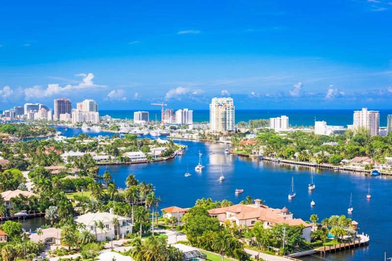 Pvc Fence Repair in Fort Lauderdale, FL